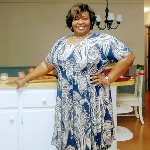 Meet your Posher, Costella